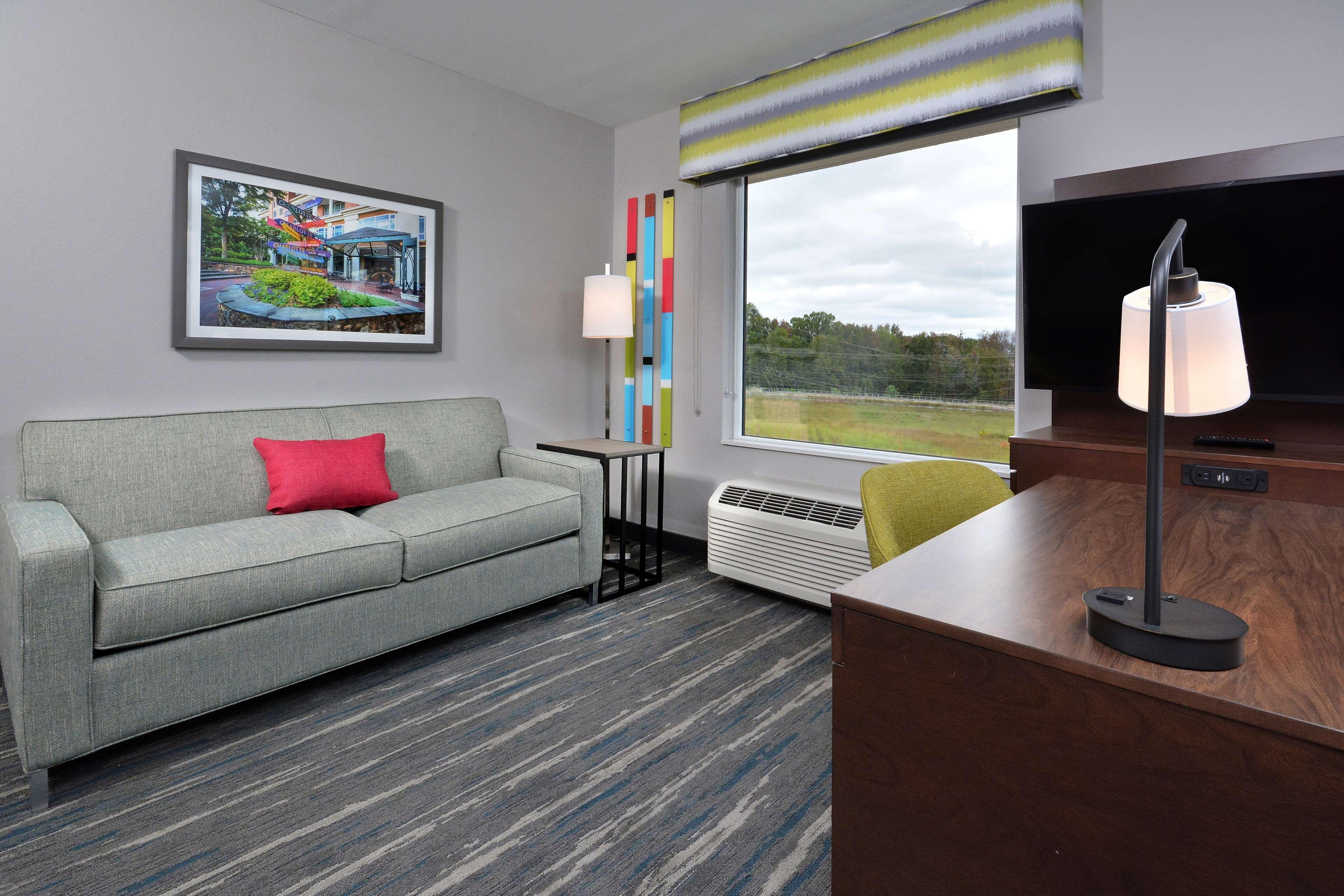 Hampton Inn & Suites Charlotte North I 485 エクステリア 写真