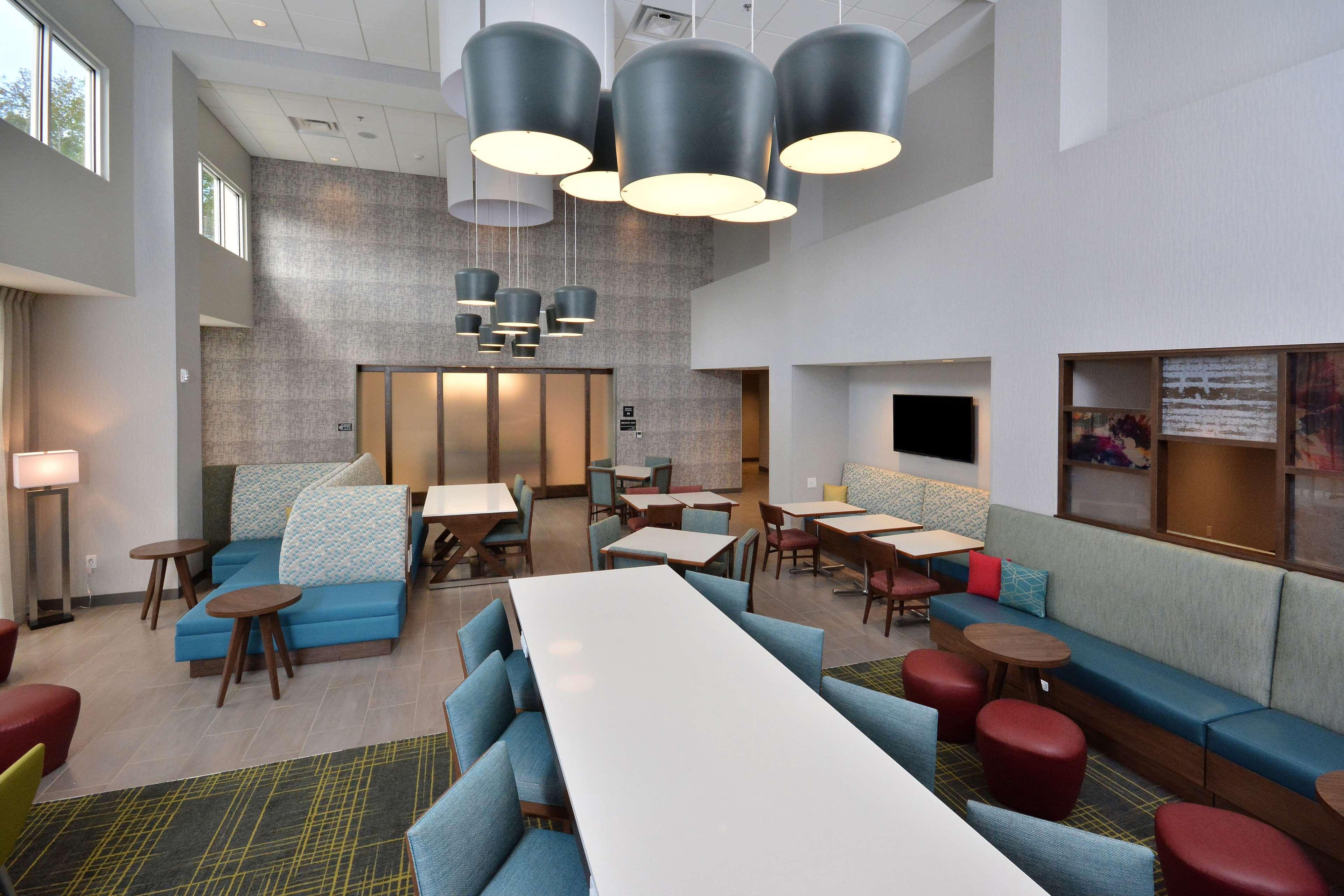 Hampton Inn & Suites Charlotte North I 485 エクステリア 写真