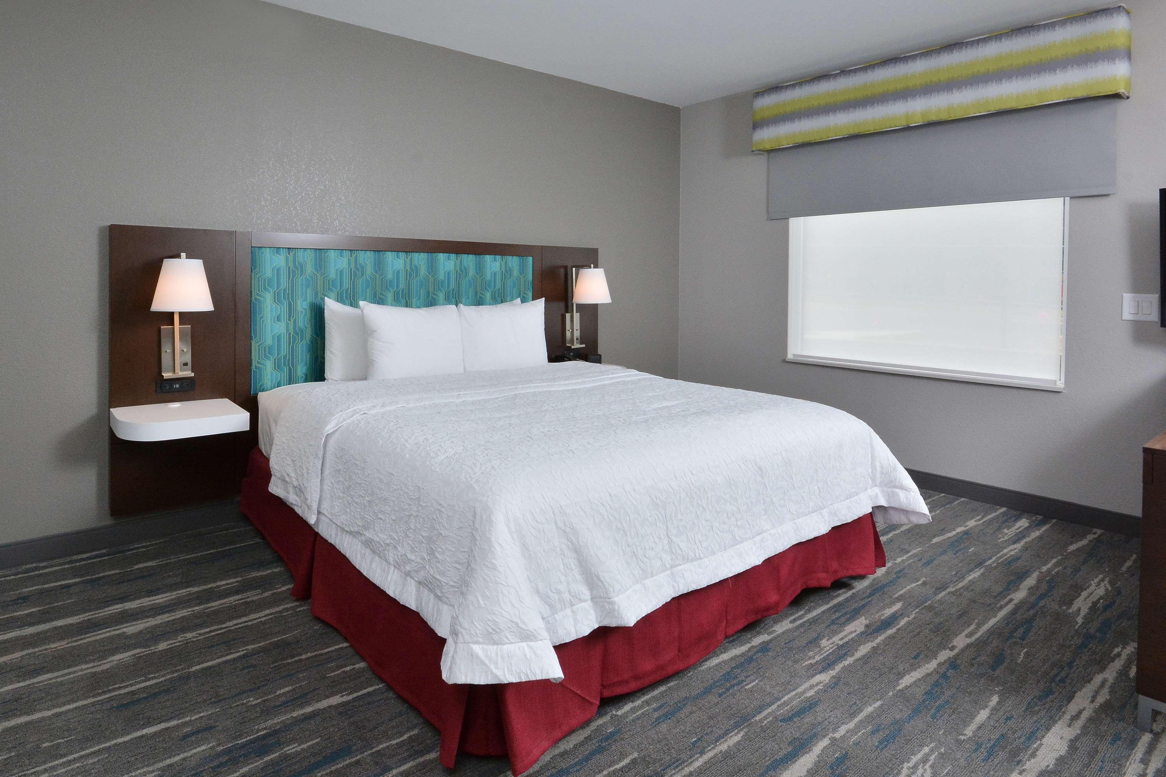 Hampton Inn & Suites Charlotte North I 485 エクステリア 写真