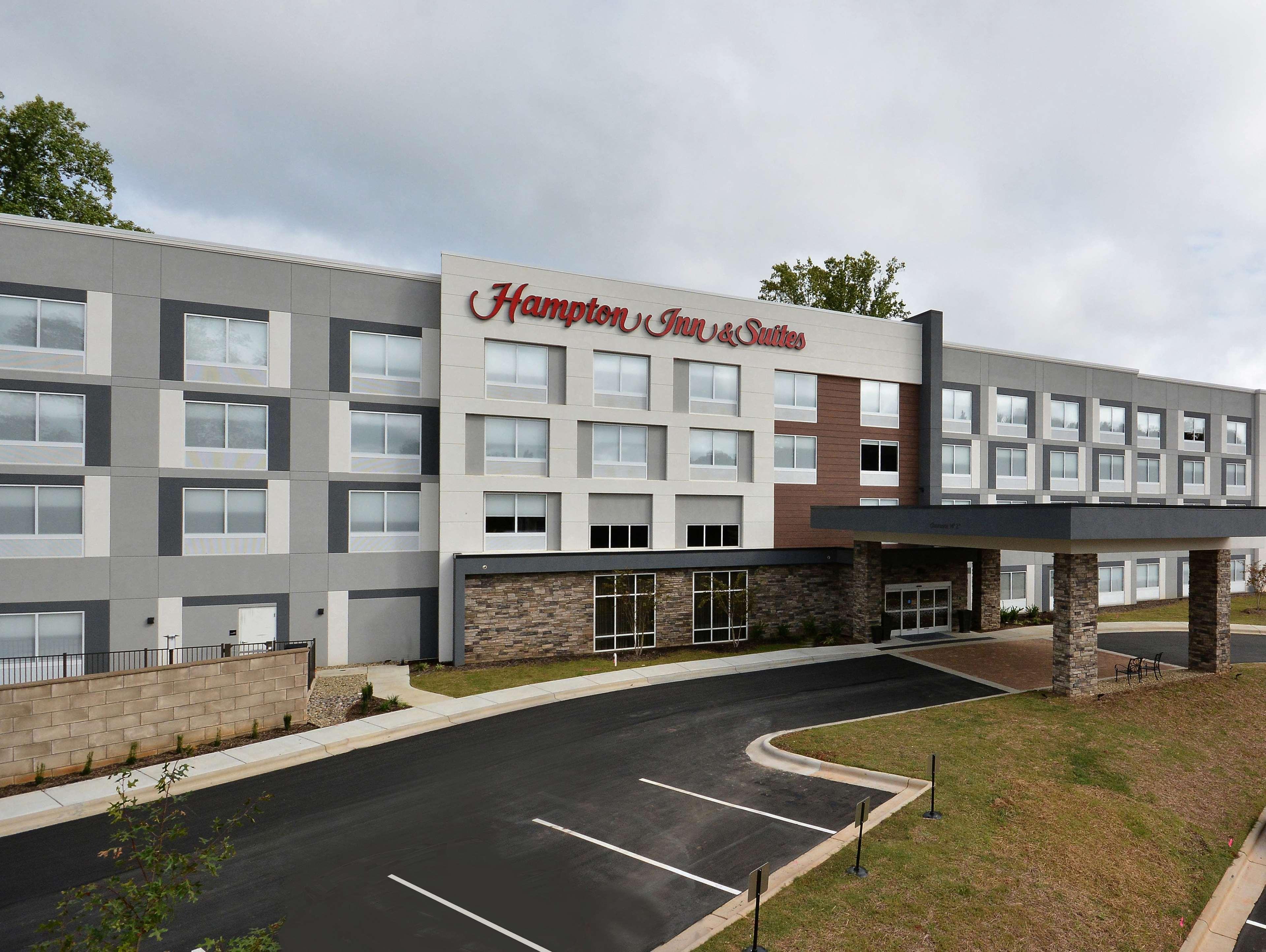 Hampton Inn & Suites Charlotte North I 485 エクステリア 写真
