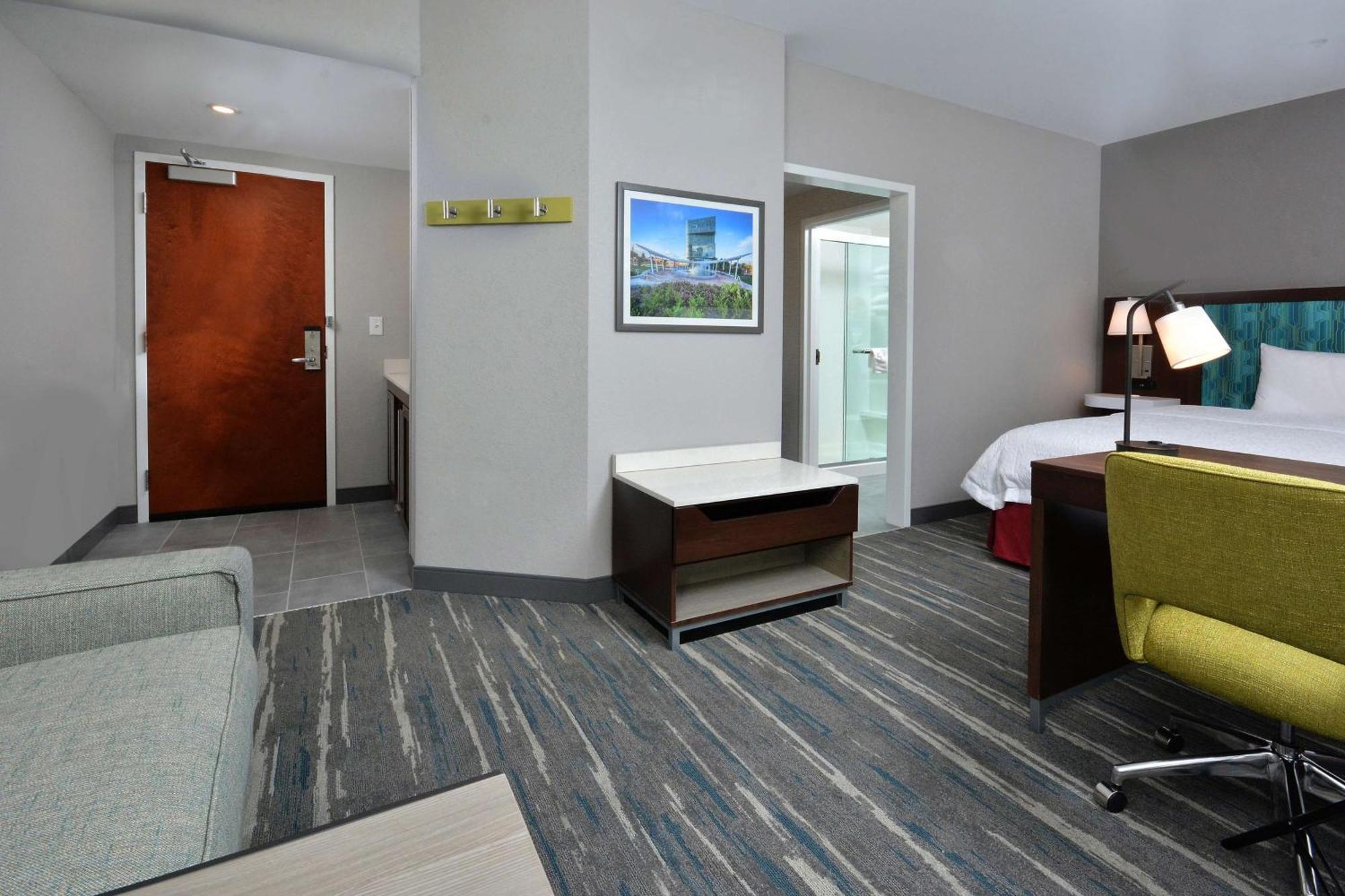 Hampton Inn & Suites Charlotte North I 485 エクステリア 写真