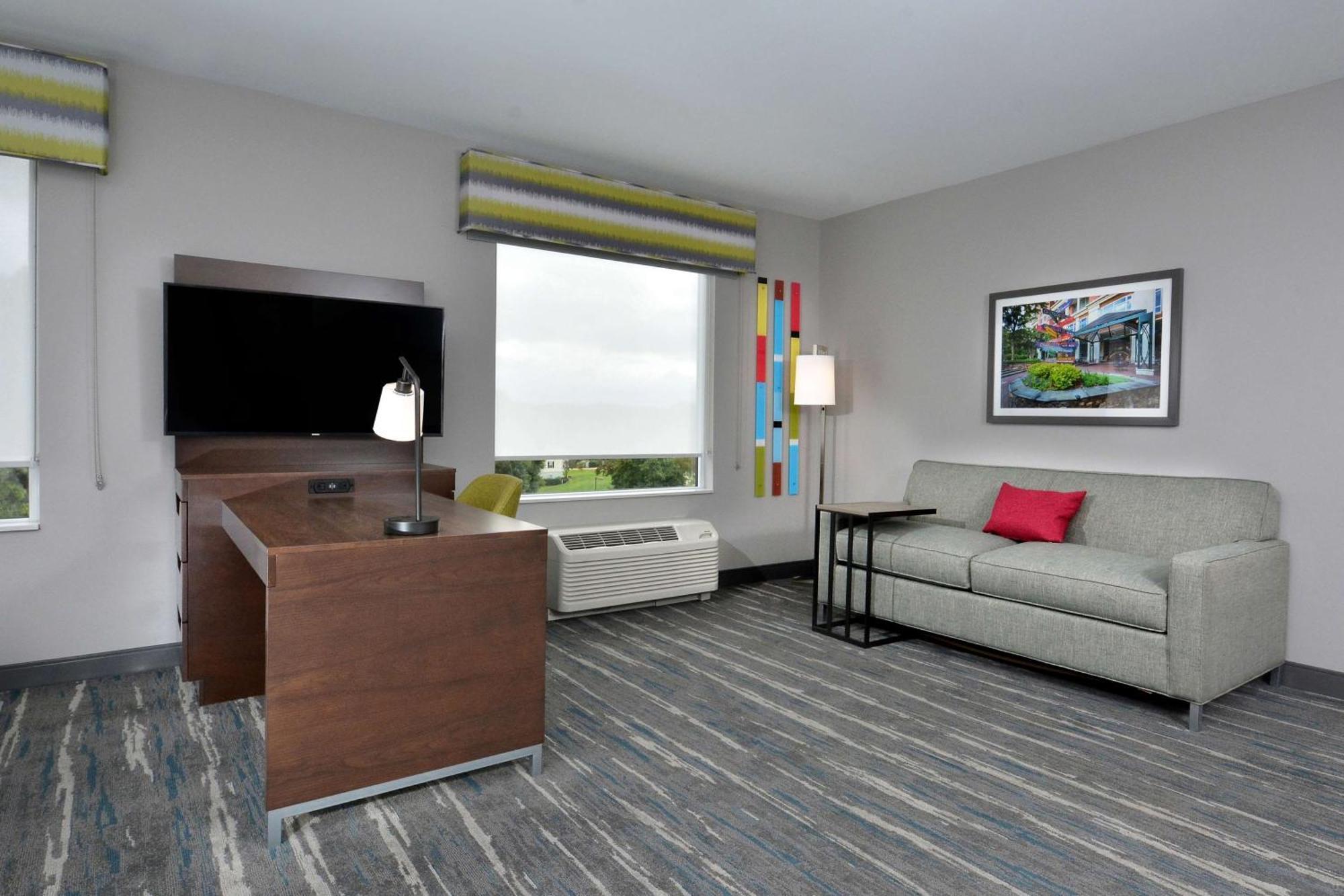 Hampton Inn & Suites Charlotte North I 485 エクステリア 写真