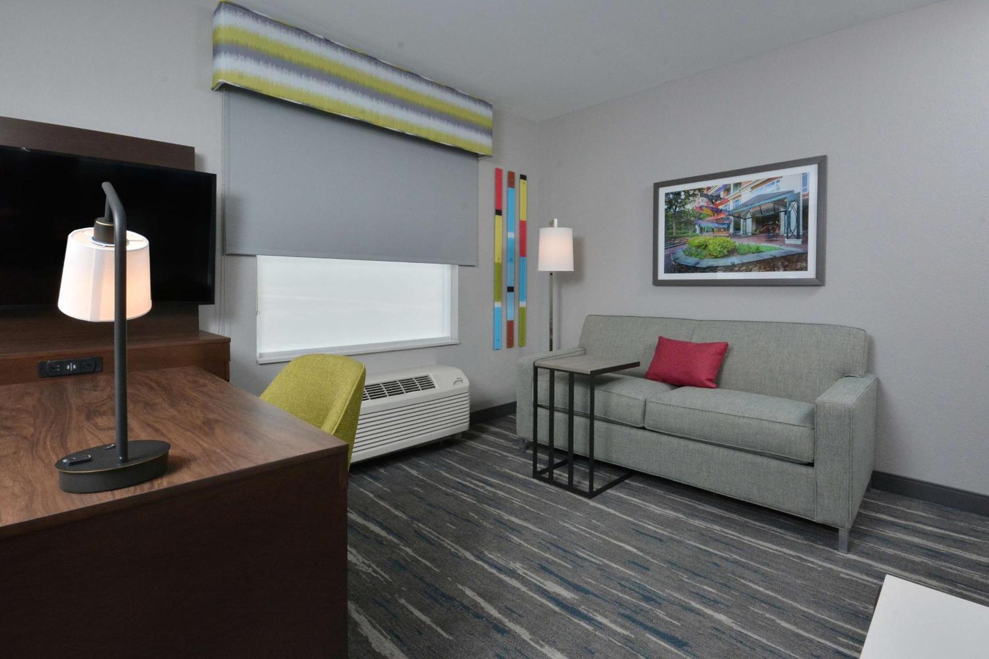 Hampton Inn & Suites Charlotte North I 485 エクステリア 写真