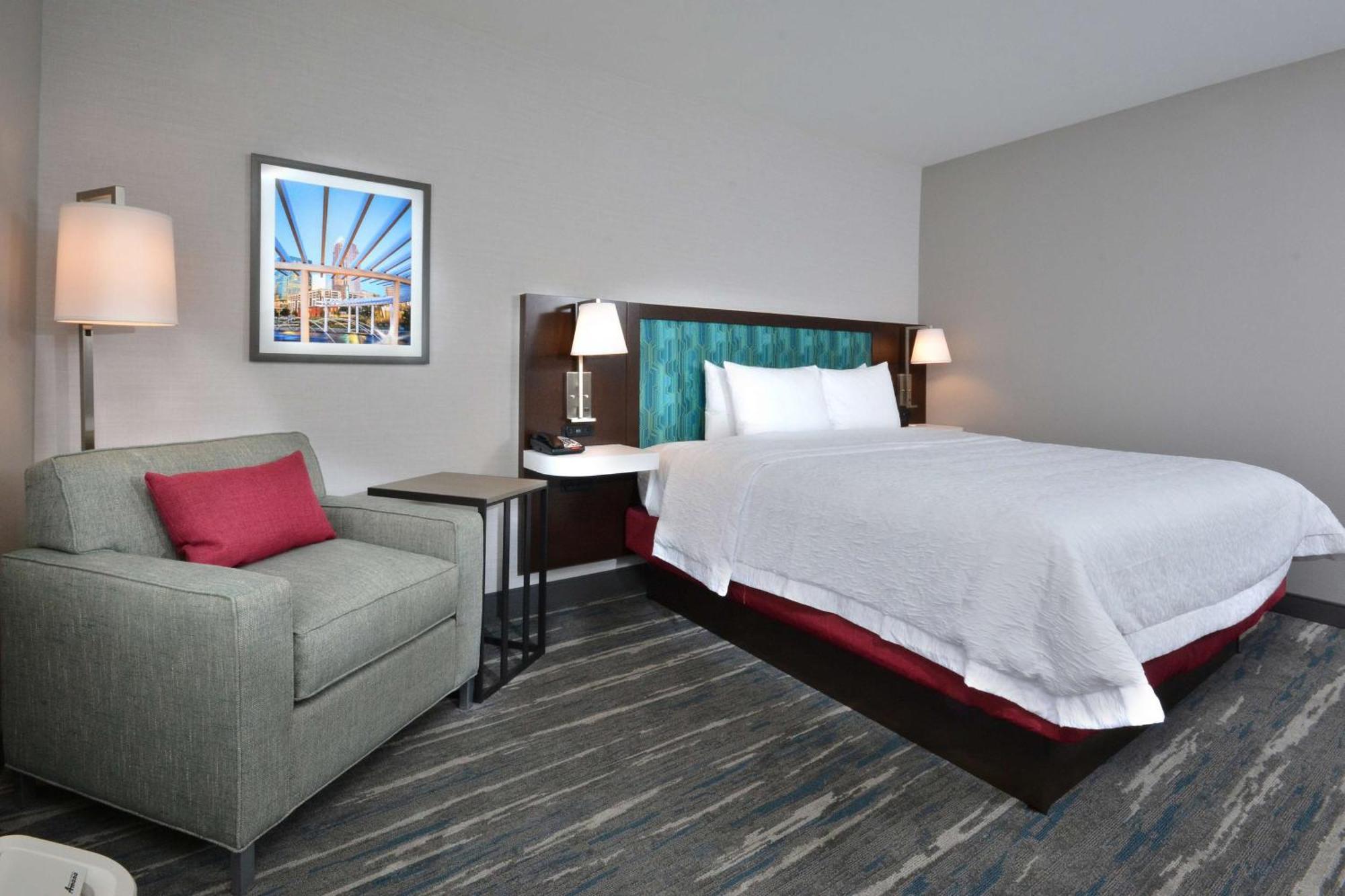 Hampton Inn & Suites Charlotte North I 485 エクステリア 写真